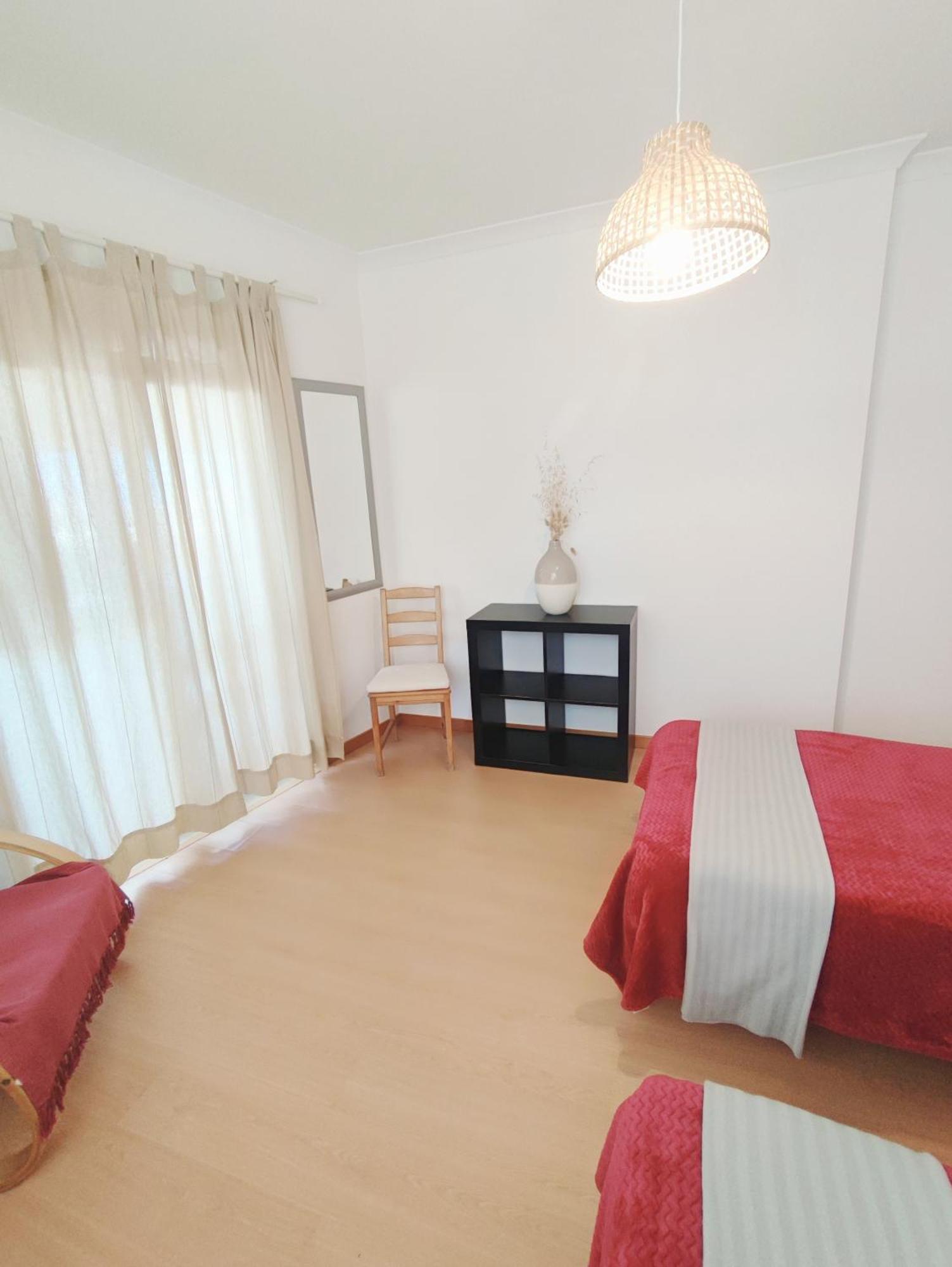 Pksc Surf House Hotel Peniche Room photo